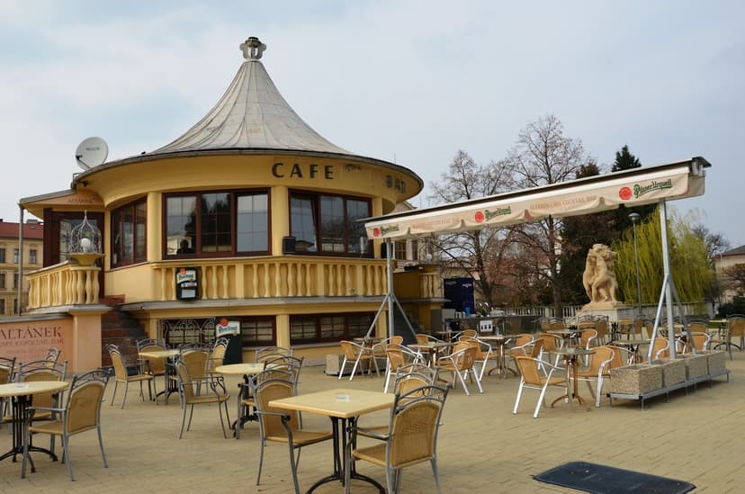 Altán café-gril-bar 10