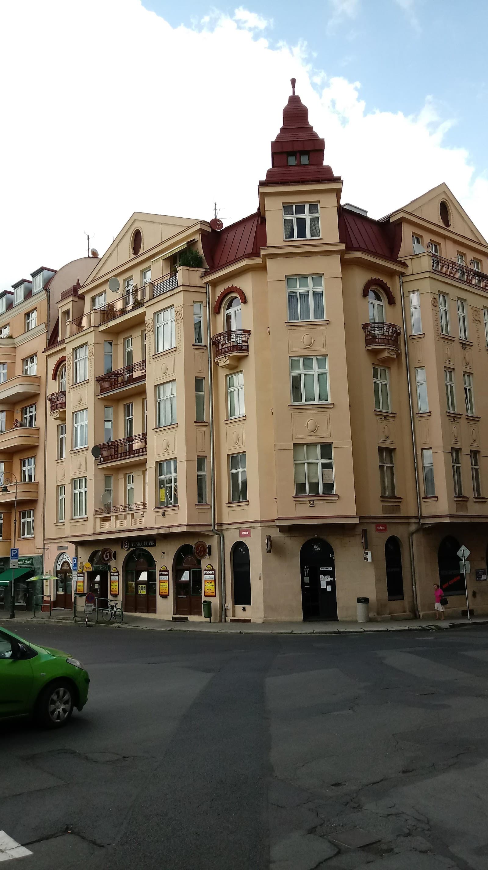 Image 4