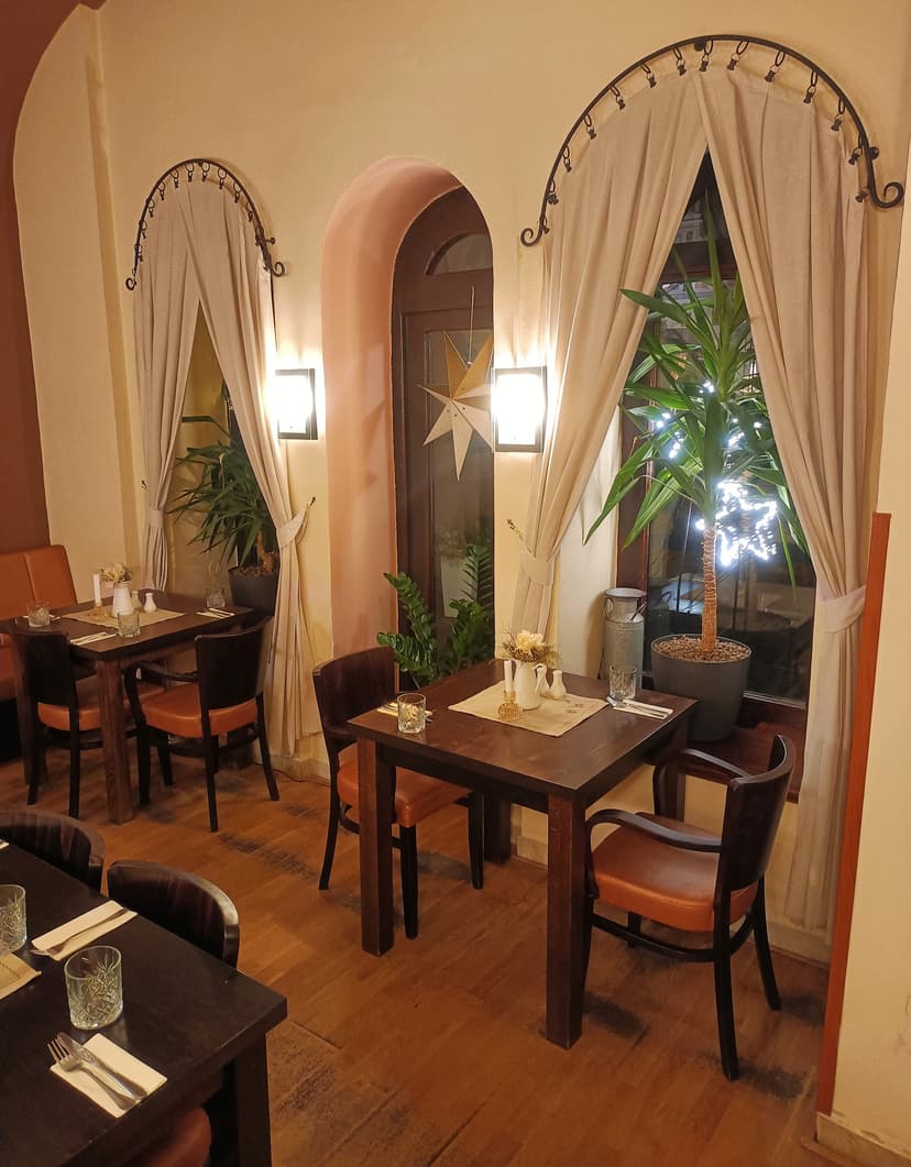 Arco Café&Restaurant 5