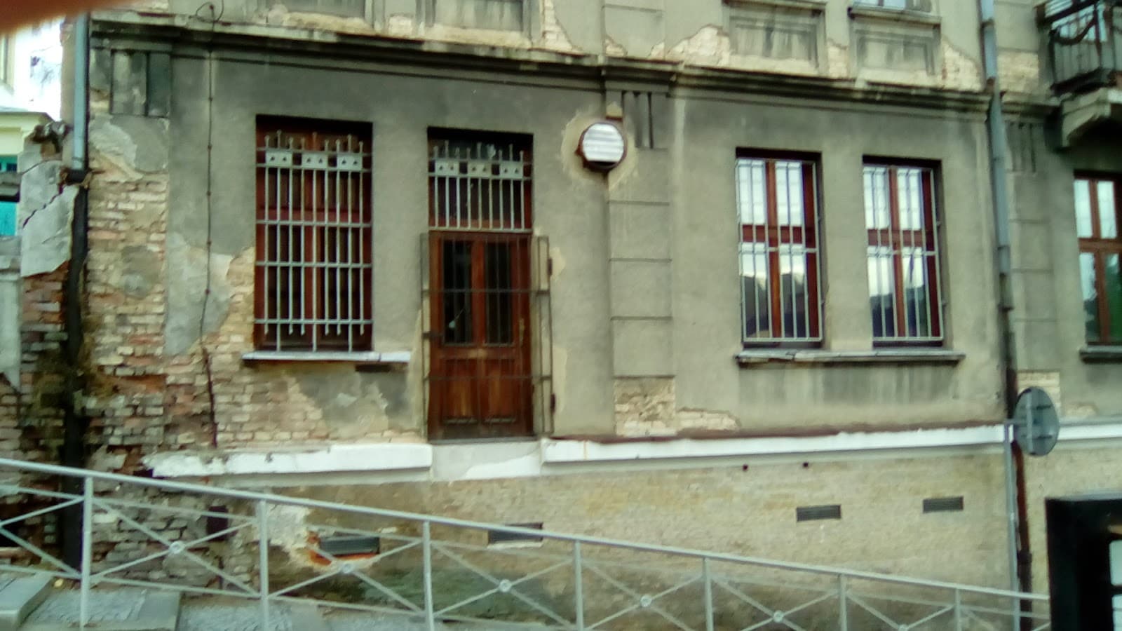Image 9