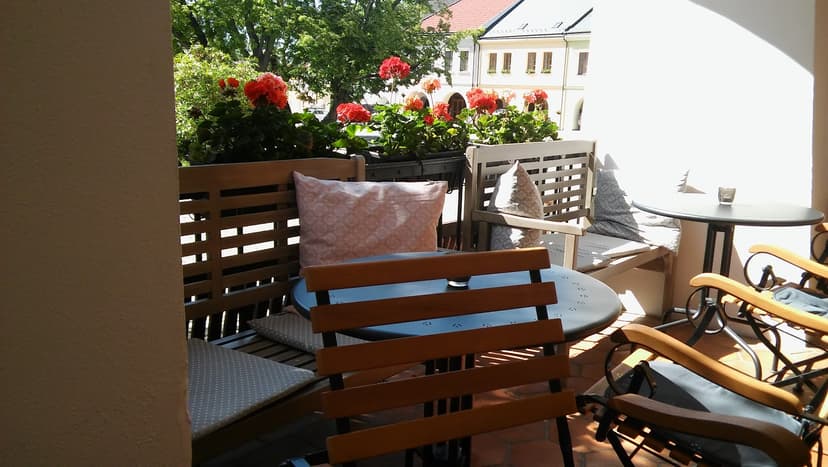 Caffe Amos 3