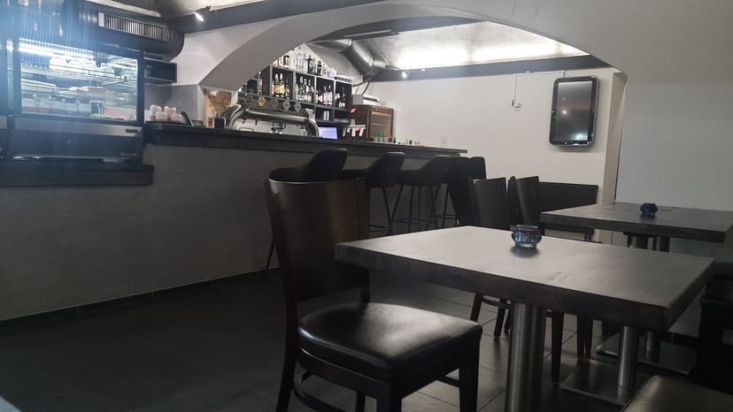 Caffé Defilé 8