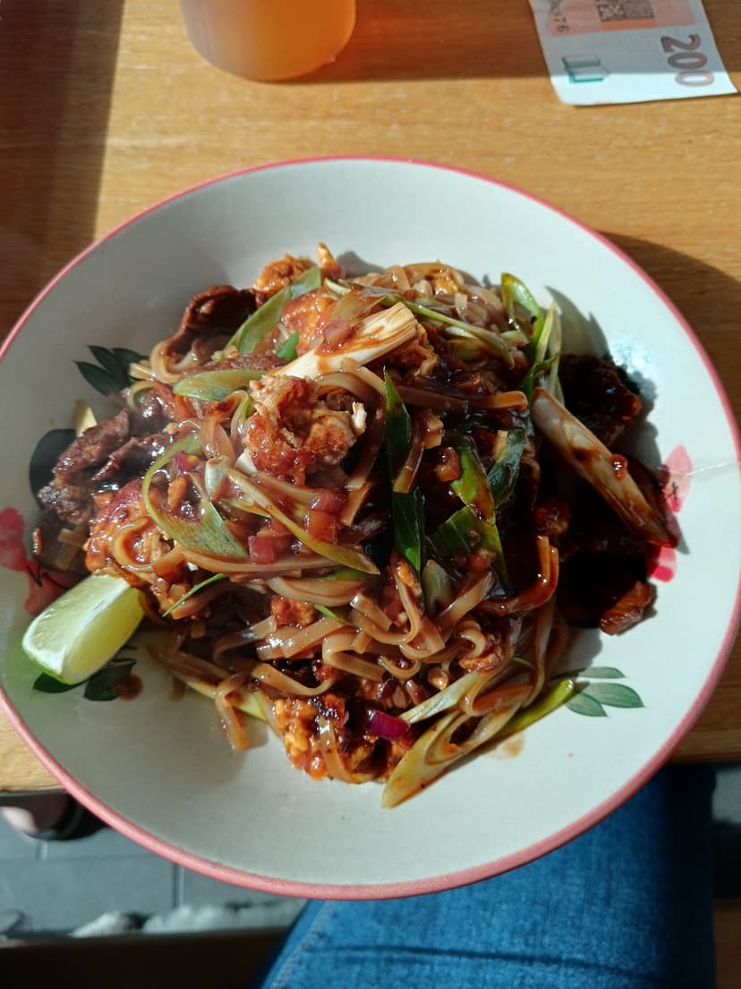 Eat Thai Bistro - Galerie Teplice 7
