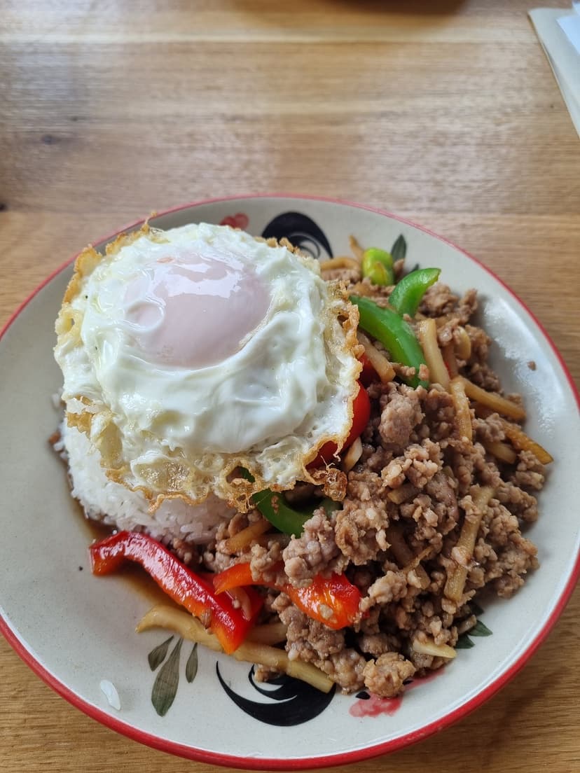 Eat Thai Bistro - Galerie Teplice 4