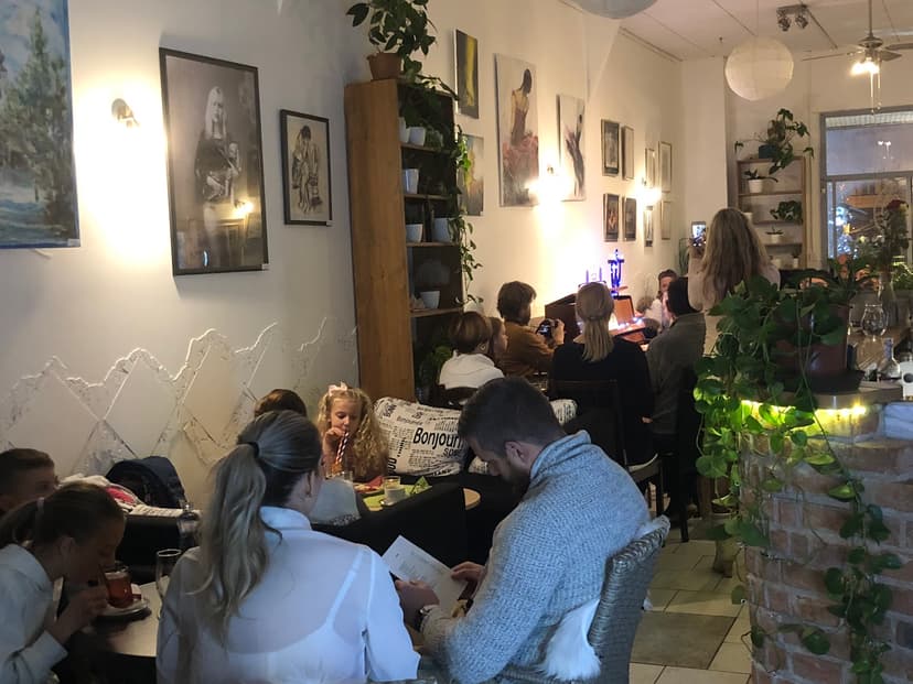 Eden Garden Cafe 7