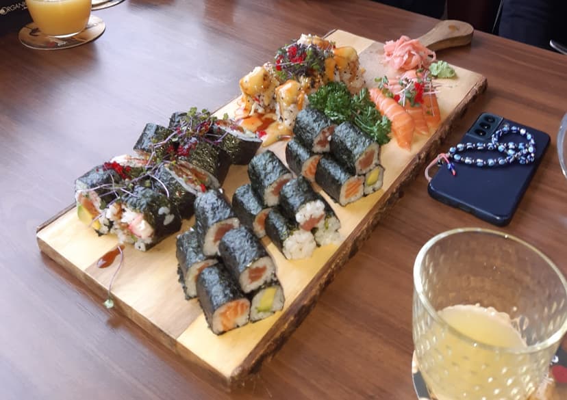 GAO VIÊT - Restaurace a sushi bar 7