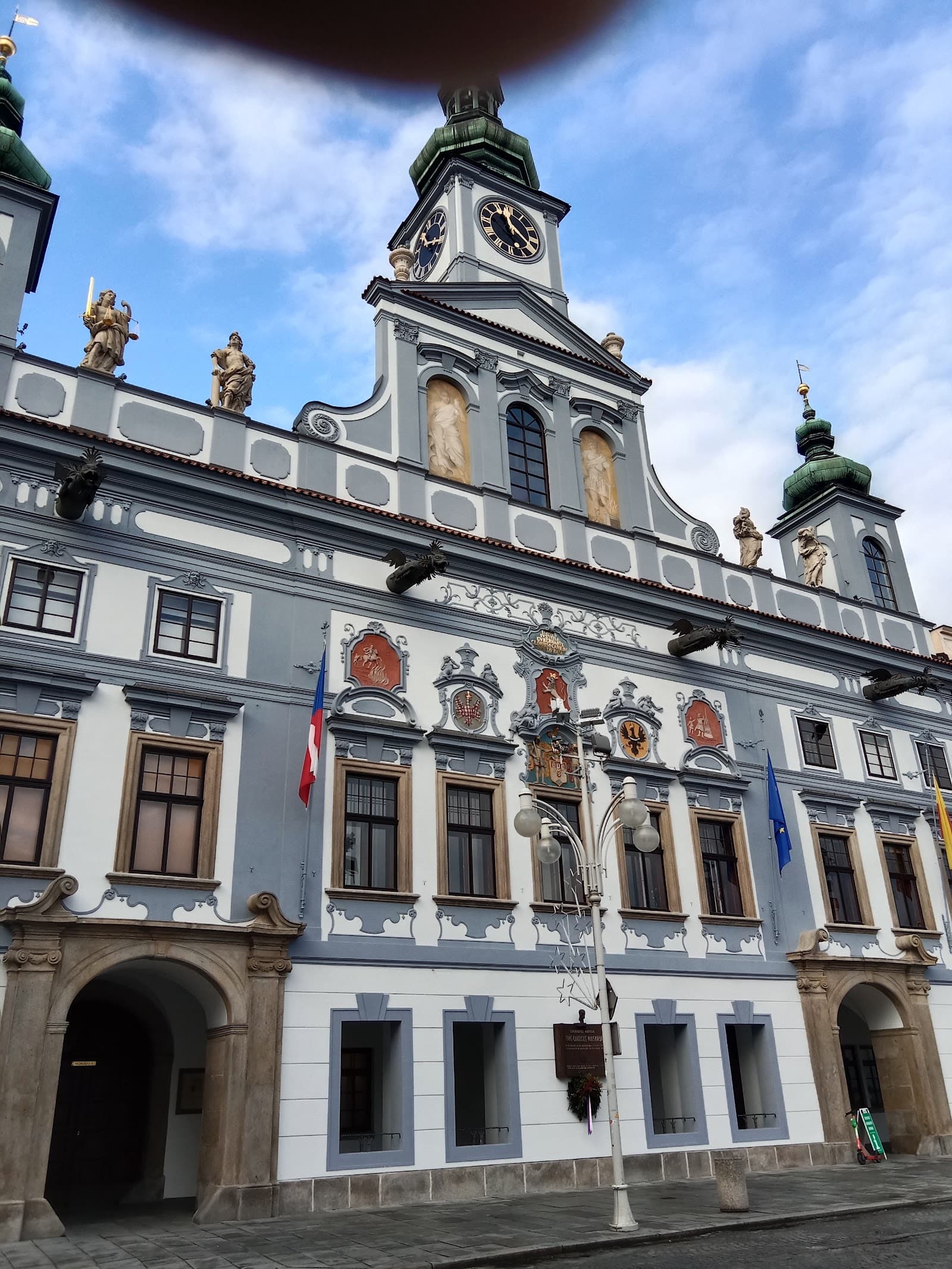 Image 10