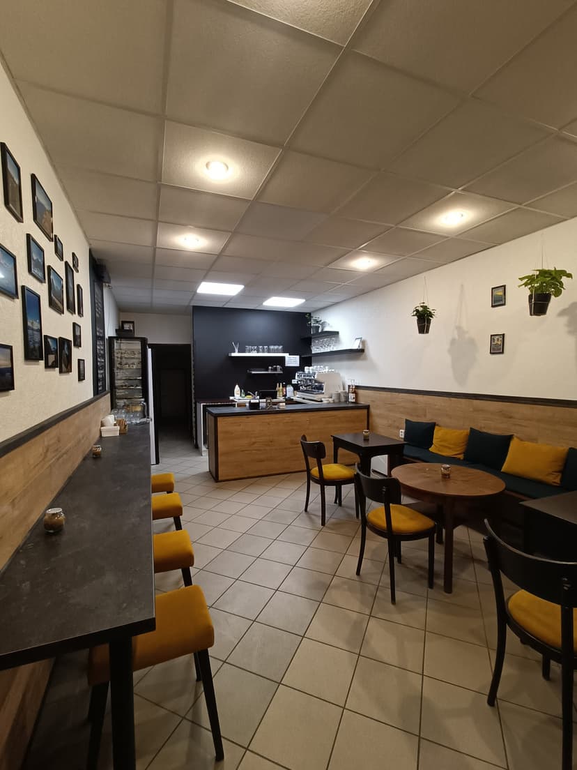 Kiwi Café 3