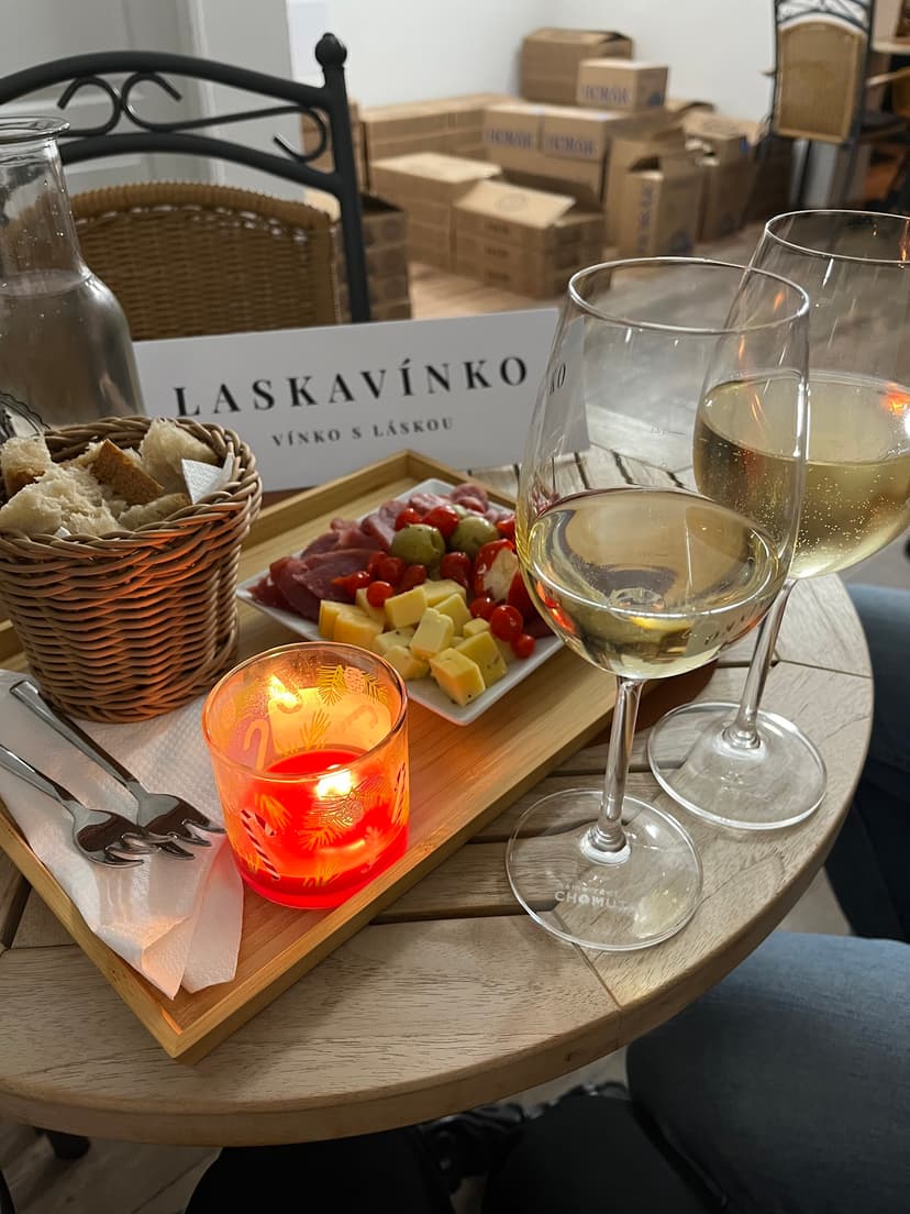 LASKAVÍNKO 1