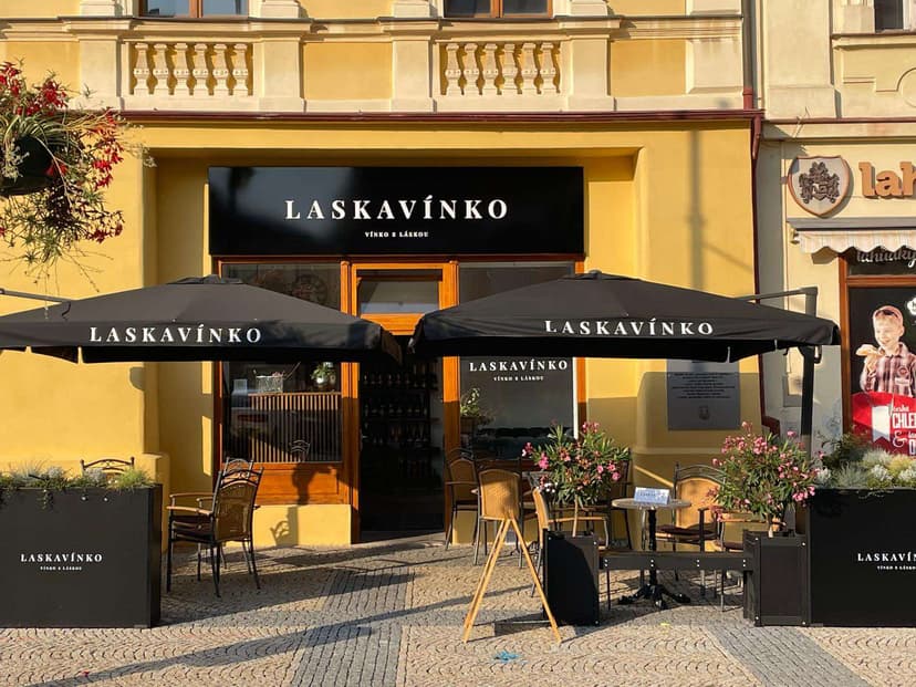 LASKAVÍNKO 10