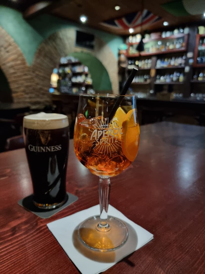 Little Island - Irish pub 9