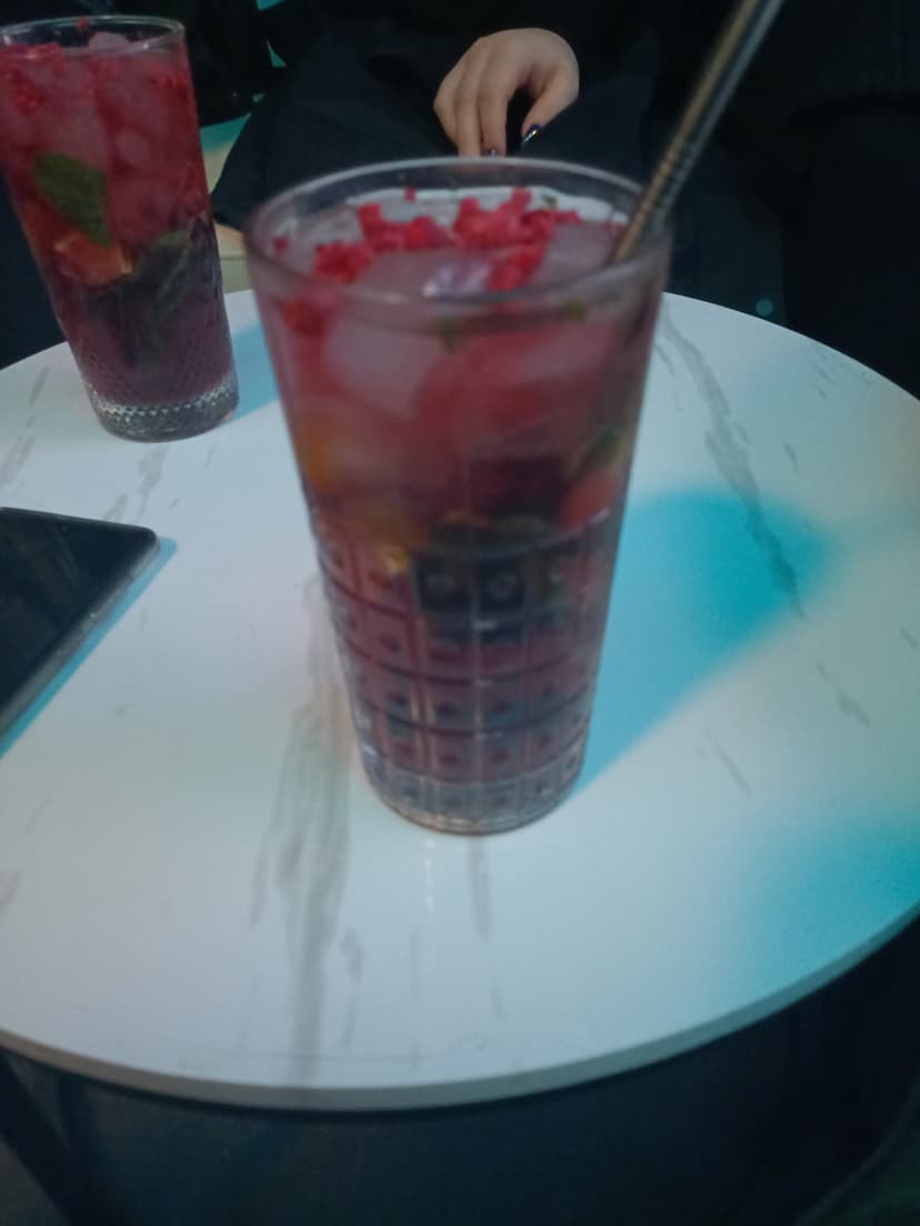 Moon Bar 7