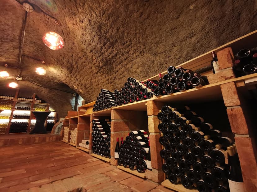 Noravank wine 2