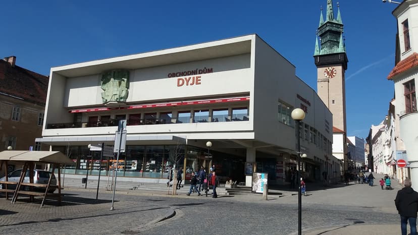 Obchodní dům DYJE 10