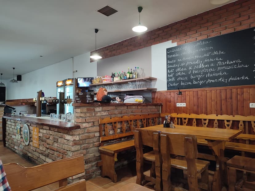 Restaurace u pošty Stará Budvarka 5