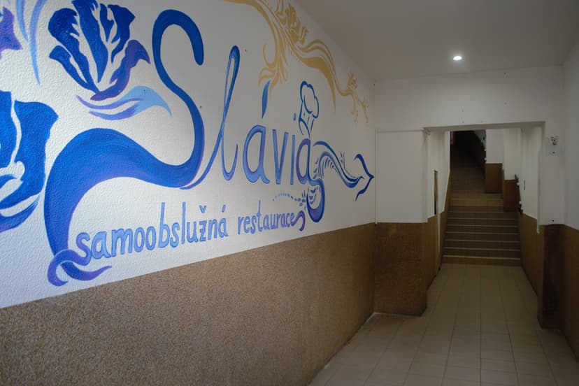 Samoobslužná restaurace Slávia 2