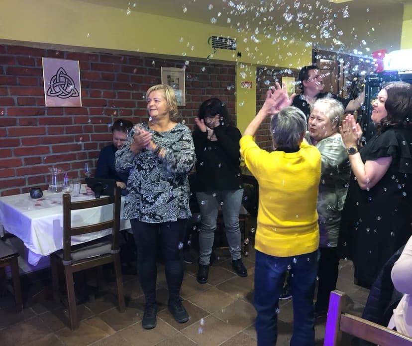 Vinárna s galerií U Lucifera 1