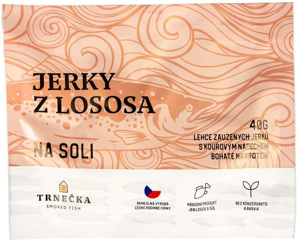Trnečka Smoked Fish Jerky z lososa solené