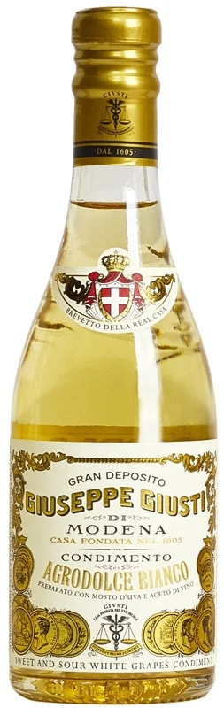 Giuseppe Giusti vinný ocet z bílých hroznů z Modeny IGP - 5 let