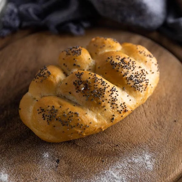 Authentic Tradiční houska ražená