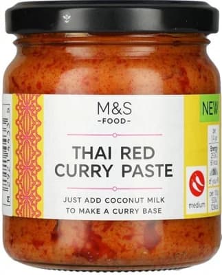 Marks & Spencer Thajská červená kari pasta