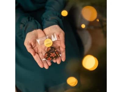 JANEK Hořké čokoládové srdíčko s vánočním potiskem