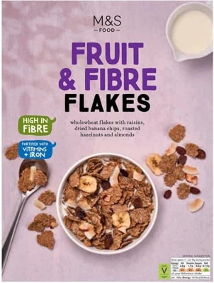 Marks & Spencer Pšeničné lupínky s přidanými pšeničnými otrubami se sušeným ovocem a ořechy