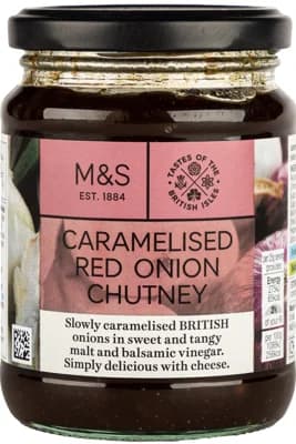 Marks & Spencer Chutney ze zkaramelizované červené a bílé cibule