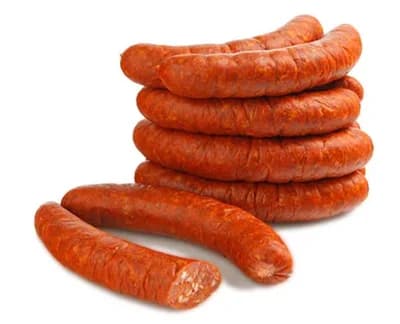 Maso Uzeniny Polička Klobása papriková