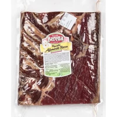 Pancetta Affumicata bok uzený sušený s kůží chlaz. váž. cca 1,