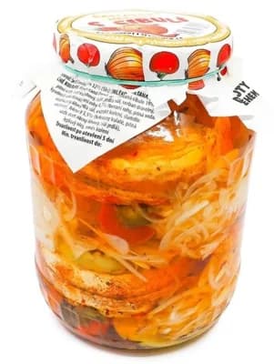 Dobroty s příběhem Nakládaný hermelín s cibulí