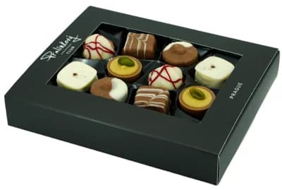 Pralinkový Club Výběr pralinek s oříšky a nugátem 10 ks