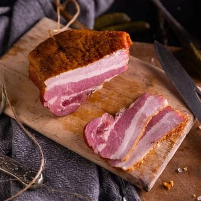 Authentic Uzený bok bez kosti a kůže
