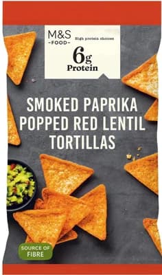 Marks & Spencer Tortillové chipsy z čočkové mouky s příchutí sladké a uzené papriky