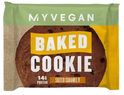 MyProtein Vegan Baked cookie - slaný karamel