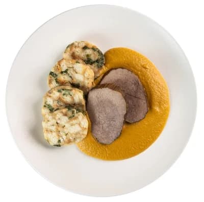 Hovězí svíčková, karlovarský knedlík od Jana Bureše