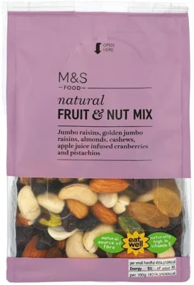 Marks & Spencer Směs ořechů a sušeného ovoce